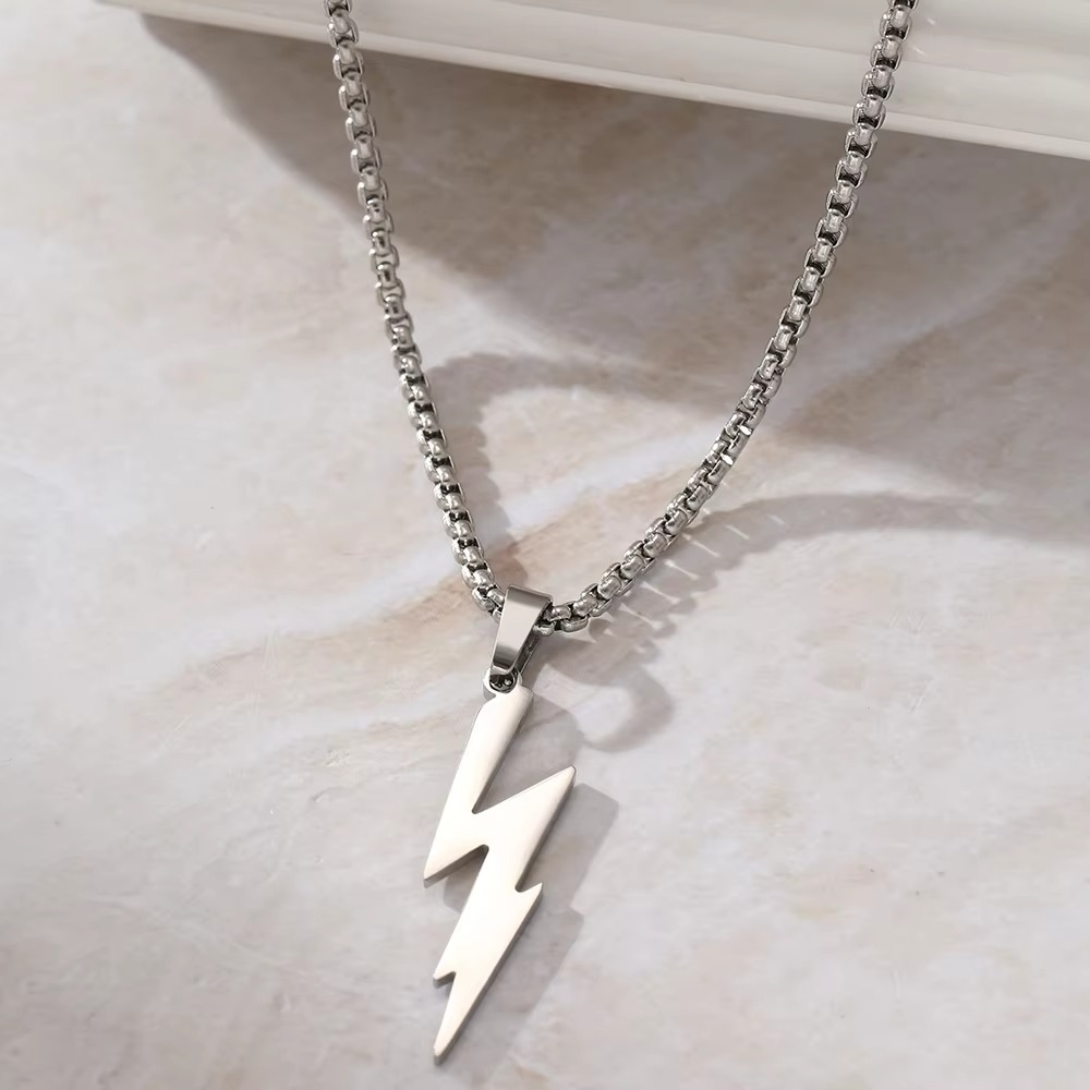 Thunder Pendant